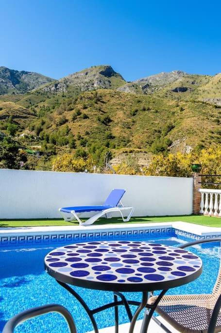 Cozy Cottage In Nerja , Malaga. Private Pool. Wifi Exterior foto